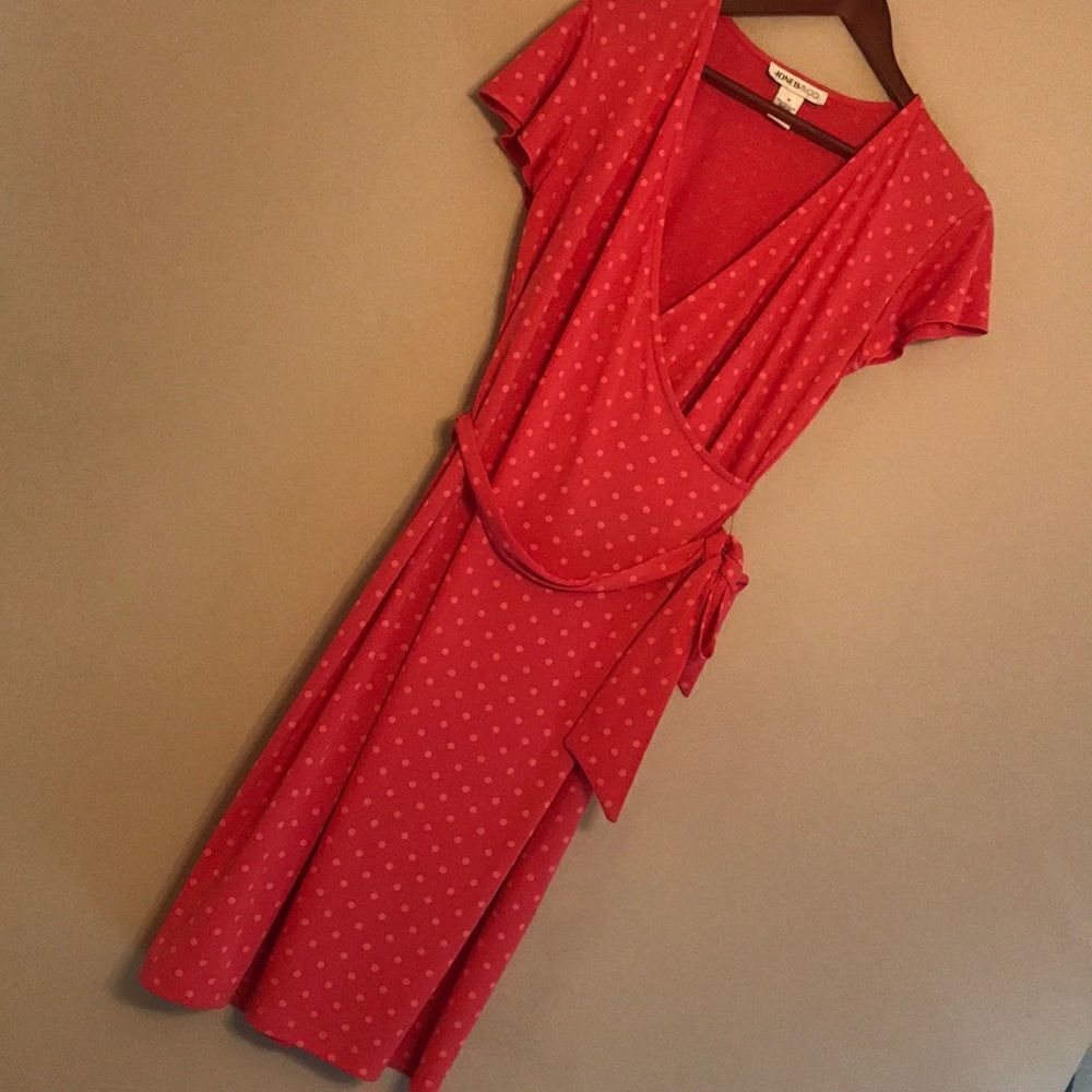 Jones & Co Faux Wrap Polka Dot Dress - Size Medium